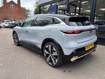 Used Renault Megane E Tech 2023 for sale - 76203822: Photo 4