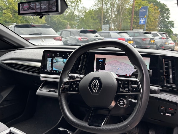 Used Renault Megane E Tech 2023 for sale - 76203822: Photo 7