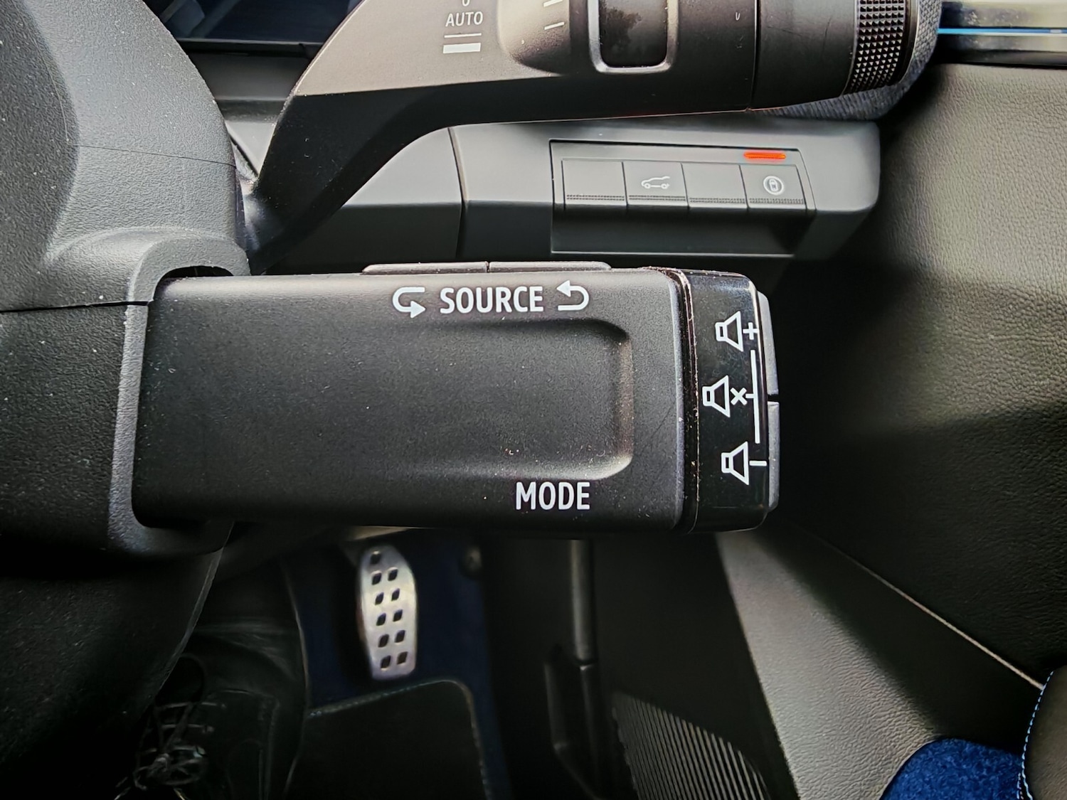 Used Renault Scenic E-Tech 2024 for sale - 76869579: Photo 15