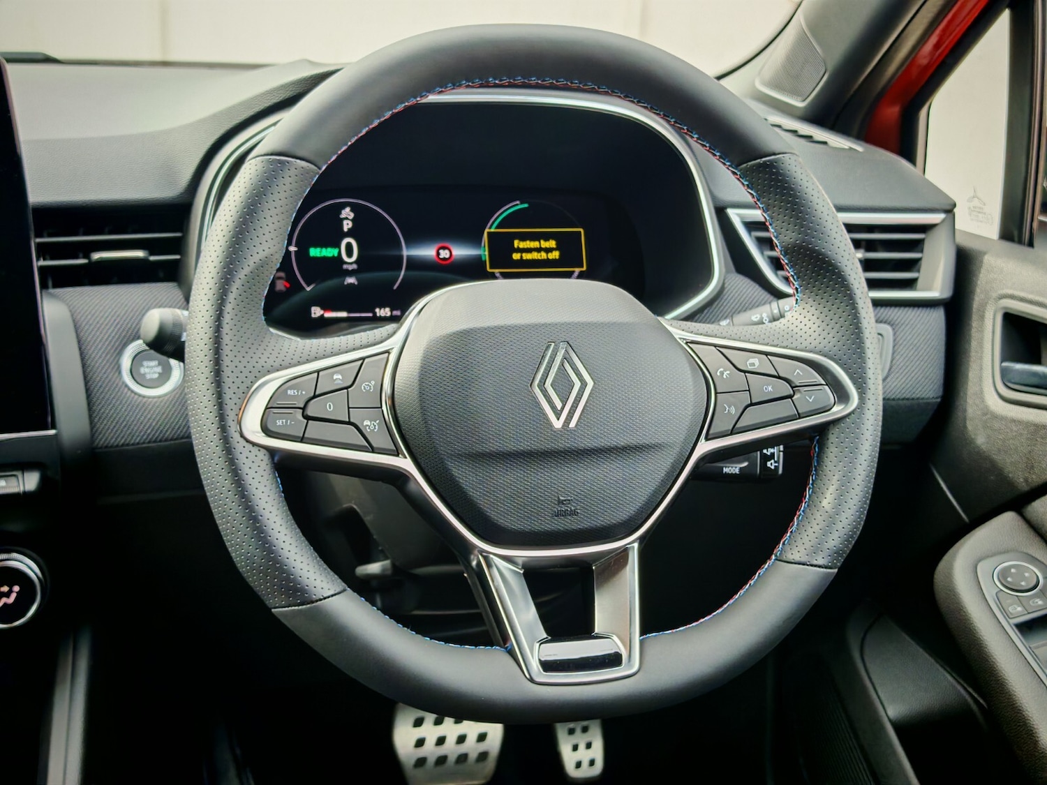 Used Renault Clio 2025 for sale - 76871612: Photo 12