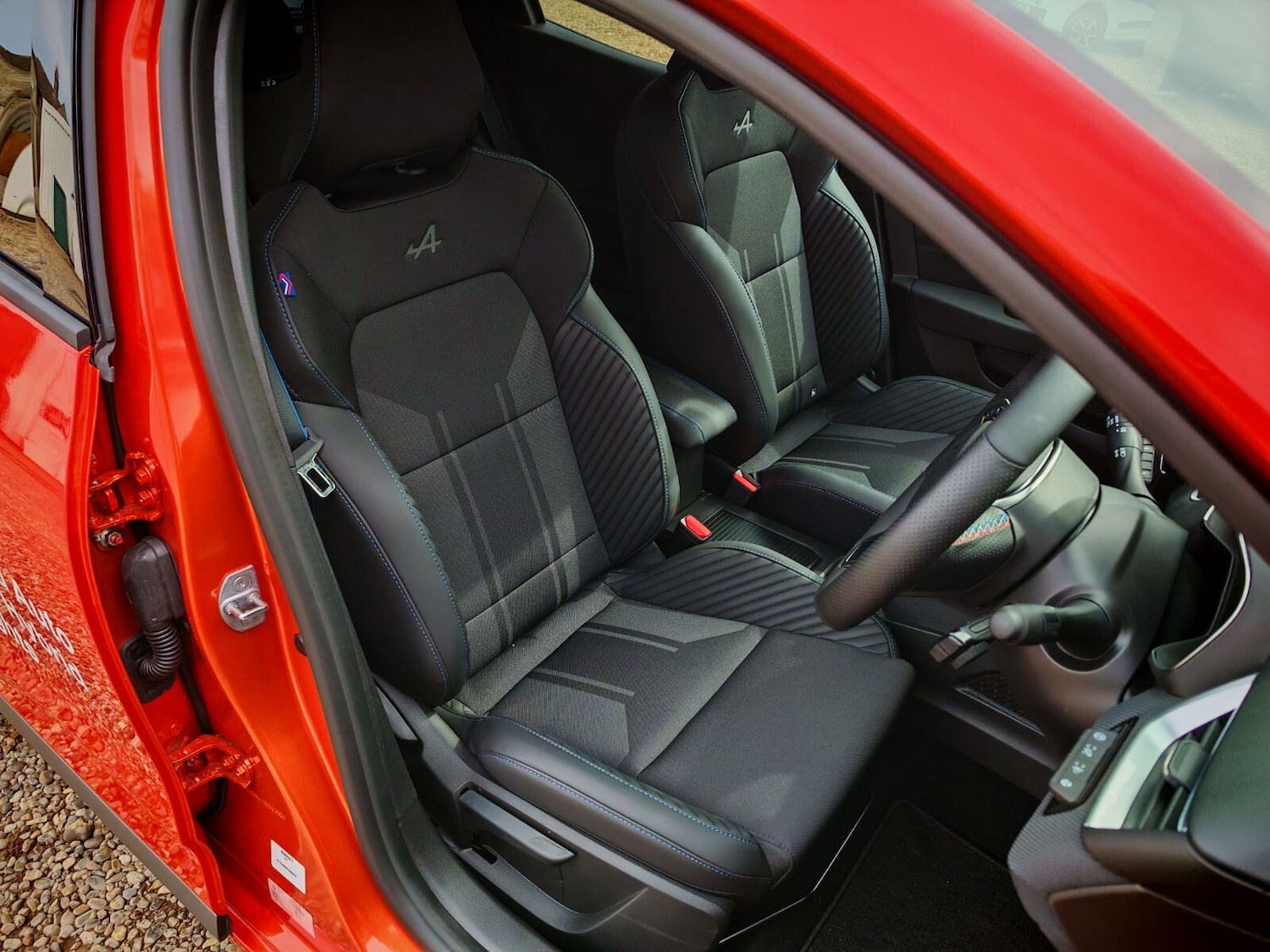 Used Renault Clio 2025 for sale - 76871612: Photo 16