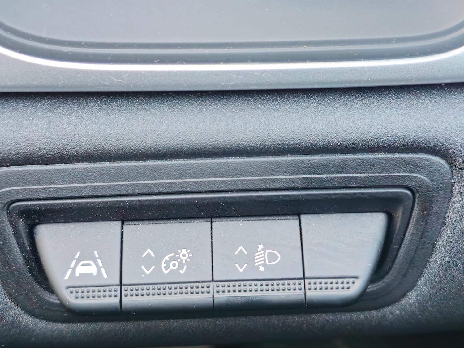 Used Renault Captur 2023 for sale - 76557000: Photo 20