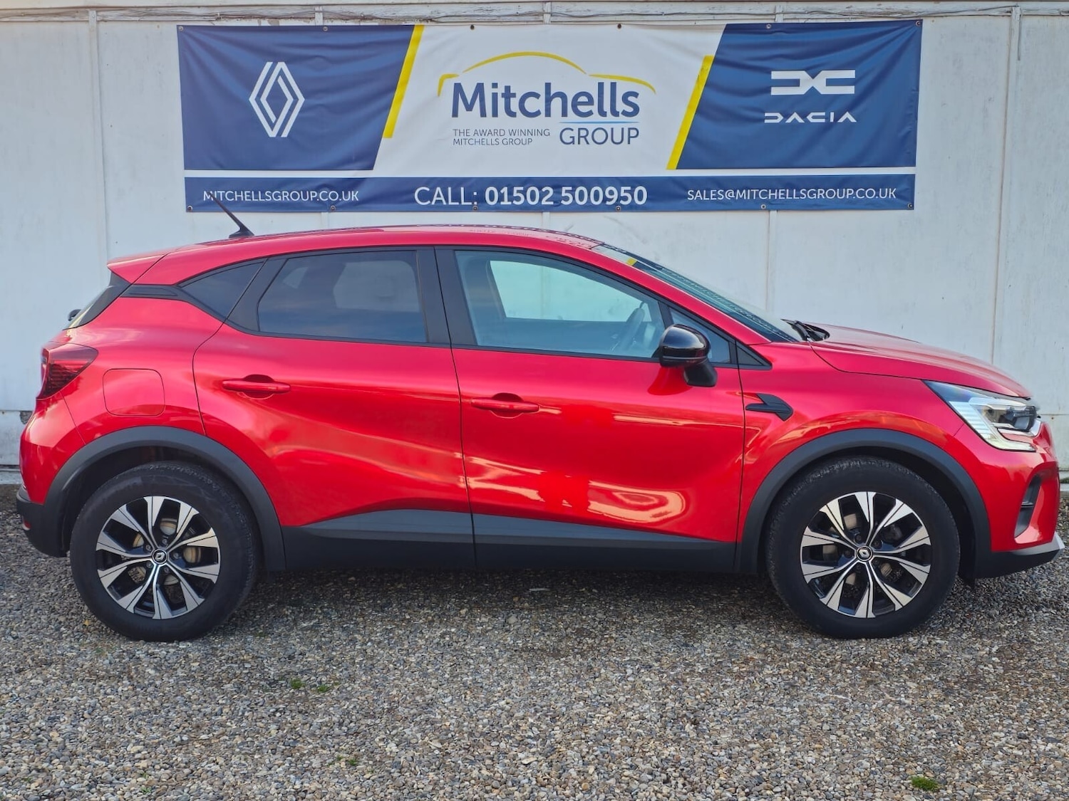 Used Renault Captur 2023 for sale - 76557000: Photo 4
