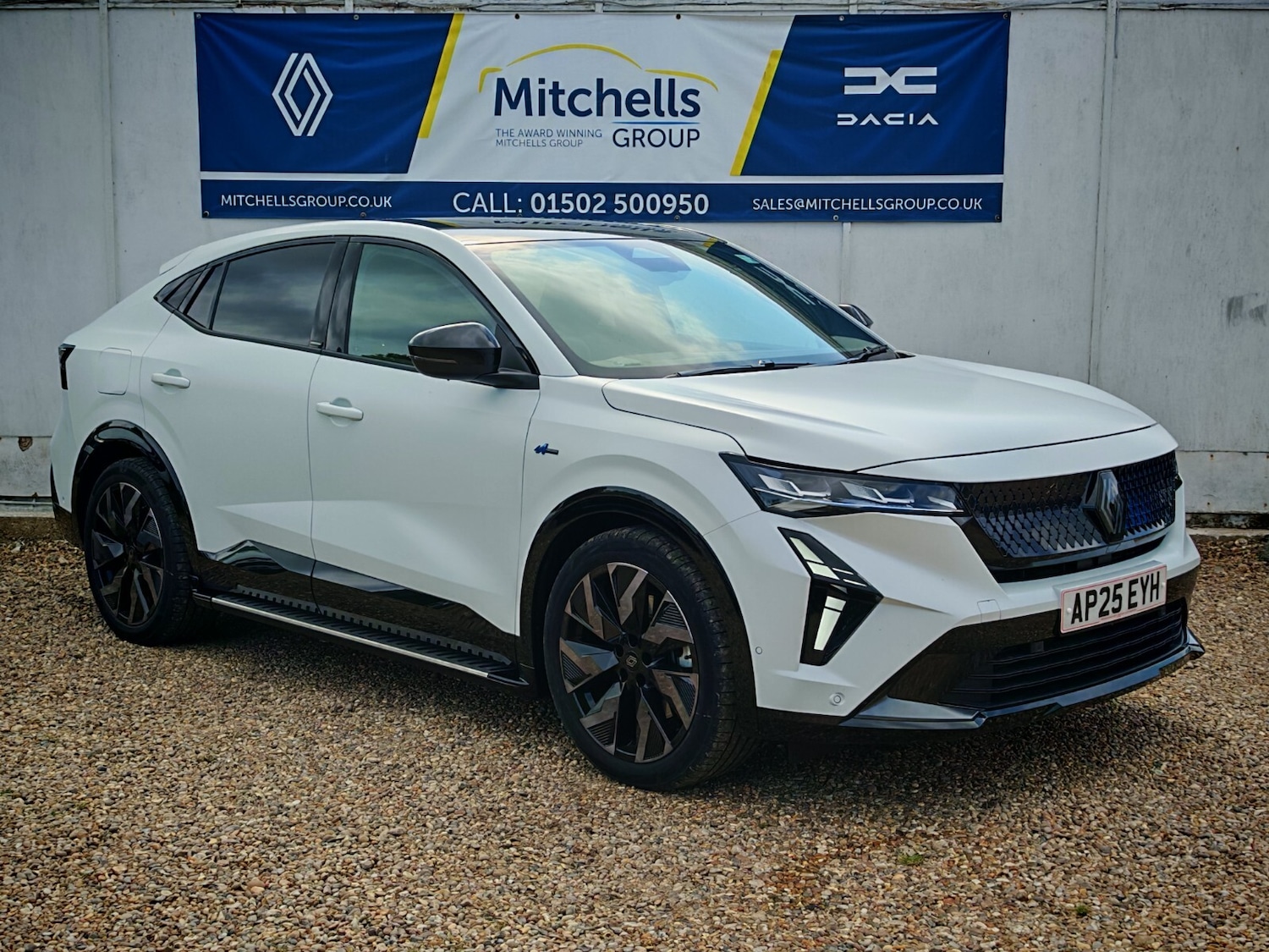 Used Renault Other 2025 for sale - 76203744: Photo 1