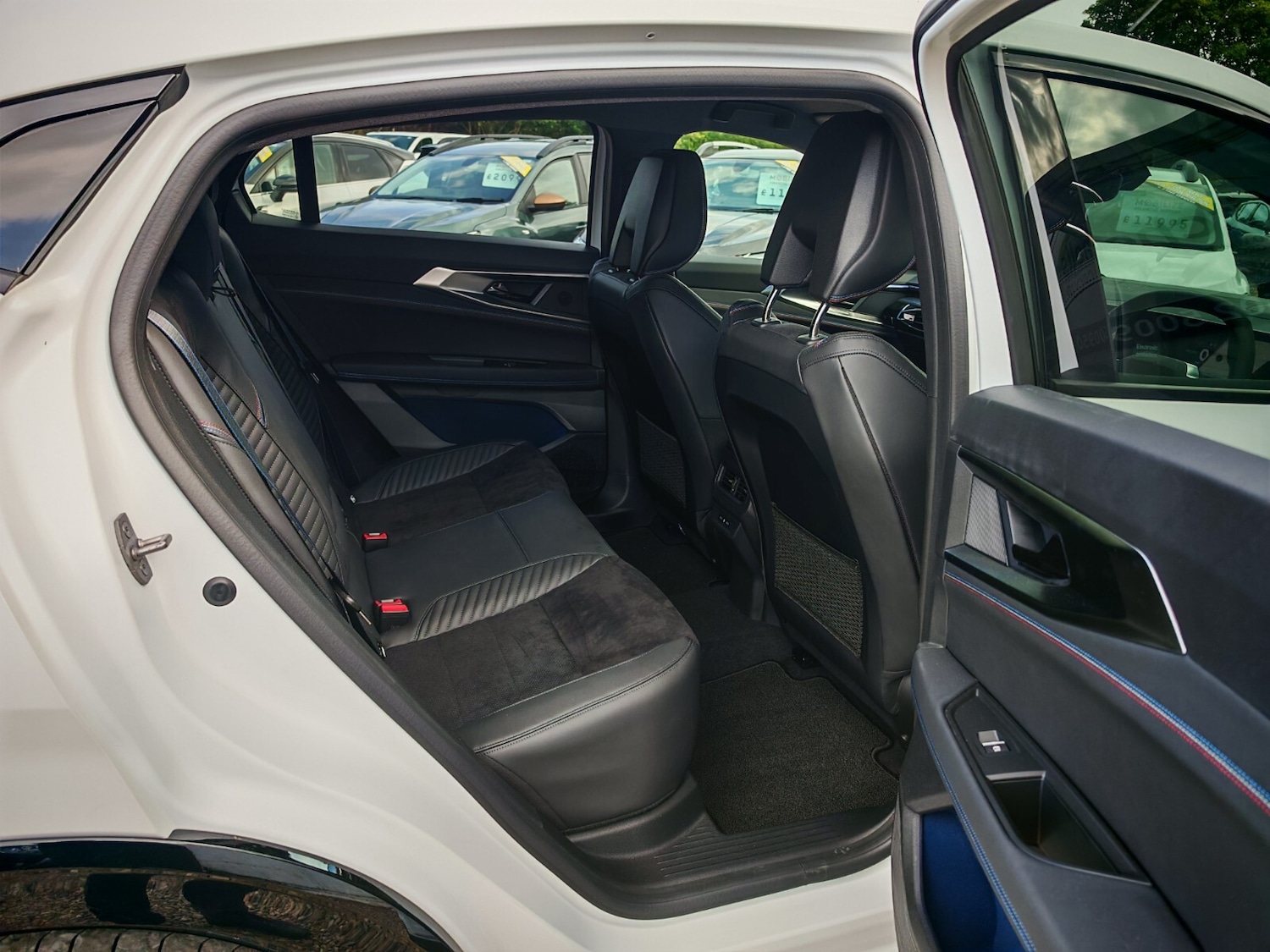 Used Renault Other 2025 for sale - 76203744: Photo 9