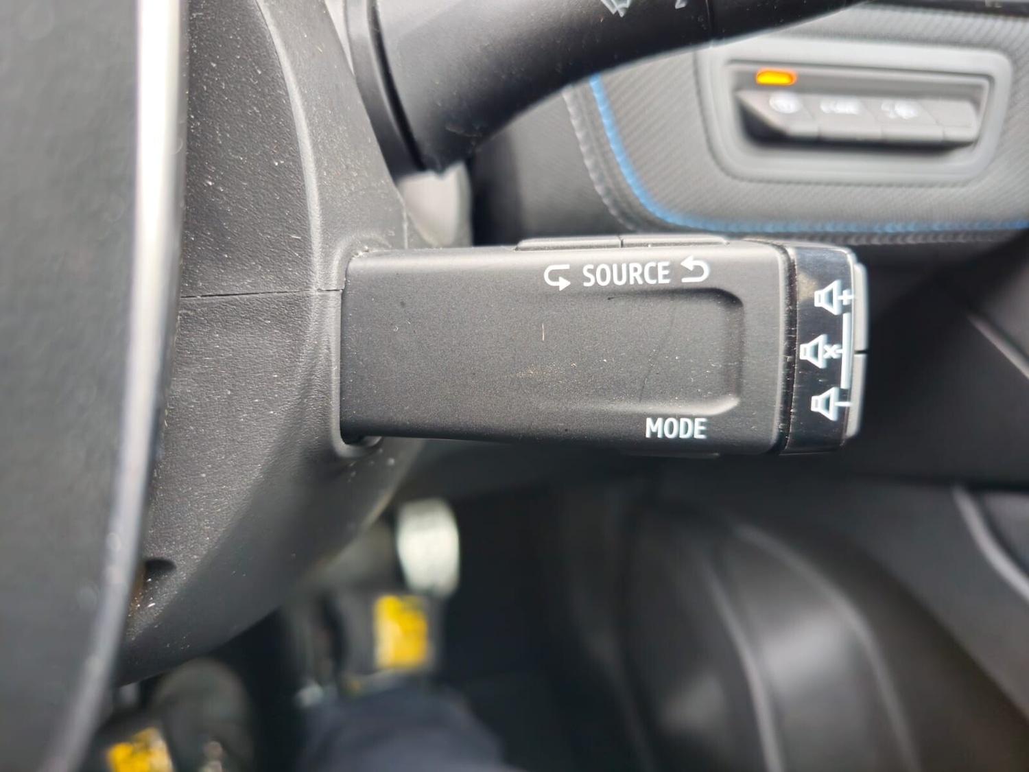 Used Renault Captur 2024 for sale - 77434839: Photo 18