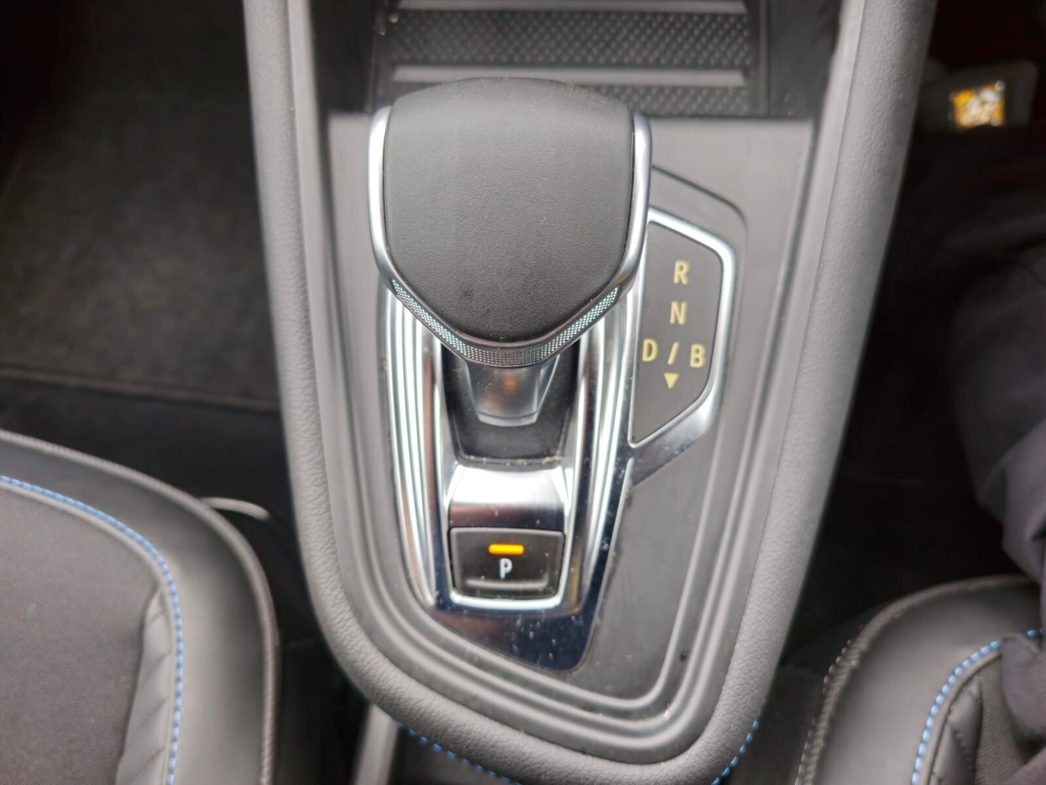 Used Renault Captur 2024 for sale - 77434839: Photo 9