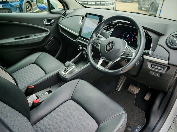 Used Renault Zoe 2022 for sale - 76203847: Photo 15
