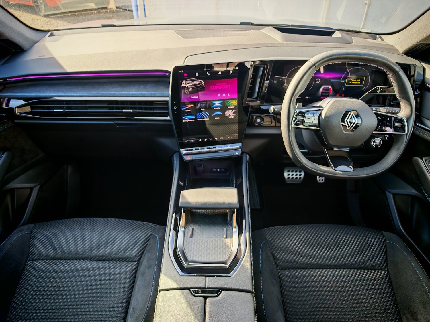 Used Renault Austral 2024 for sale - 76870632: Photo 10