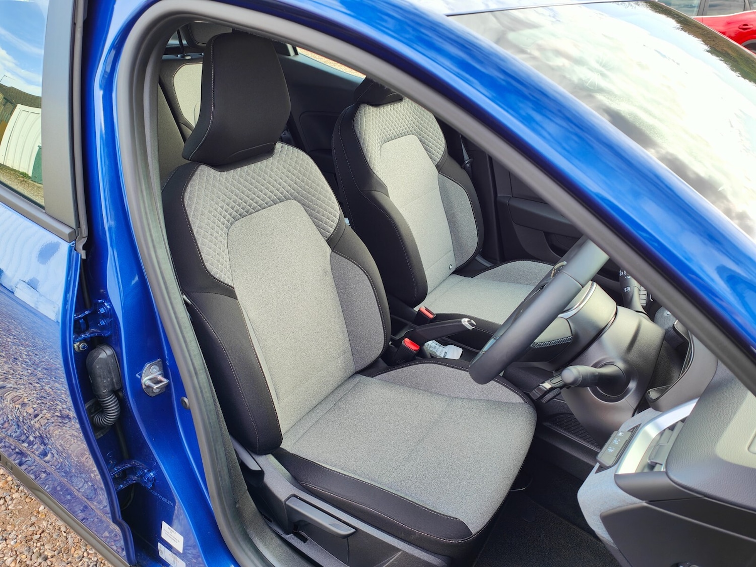 Used Renault Clio 2024 for sale - 76203749: Photo 17