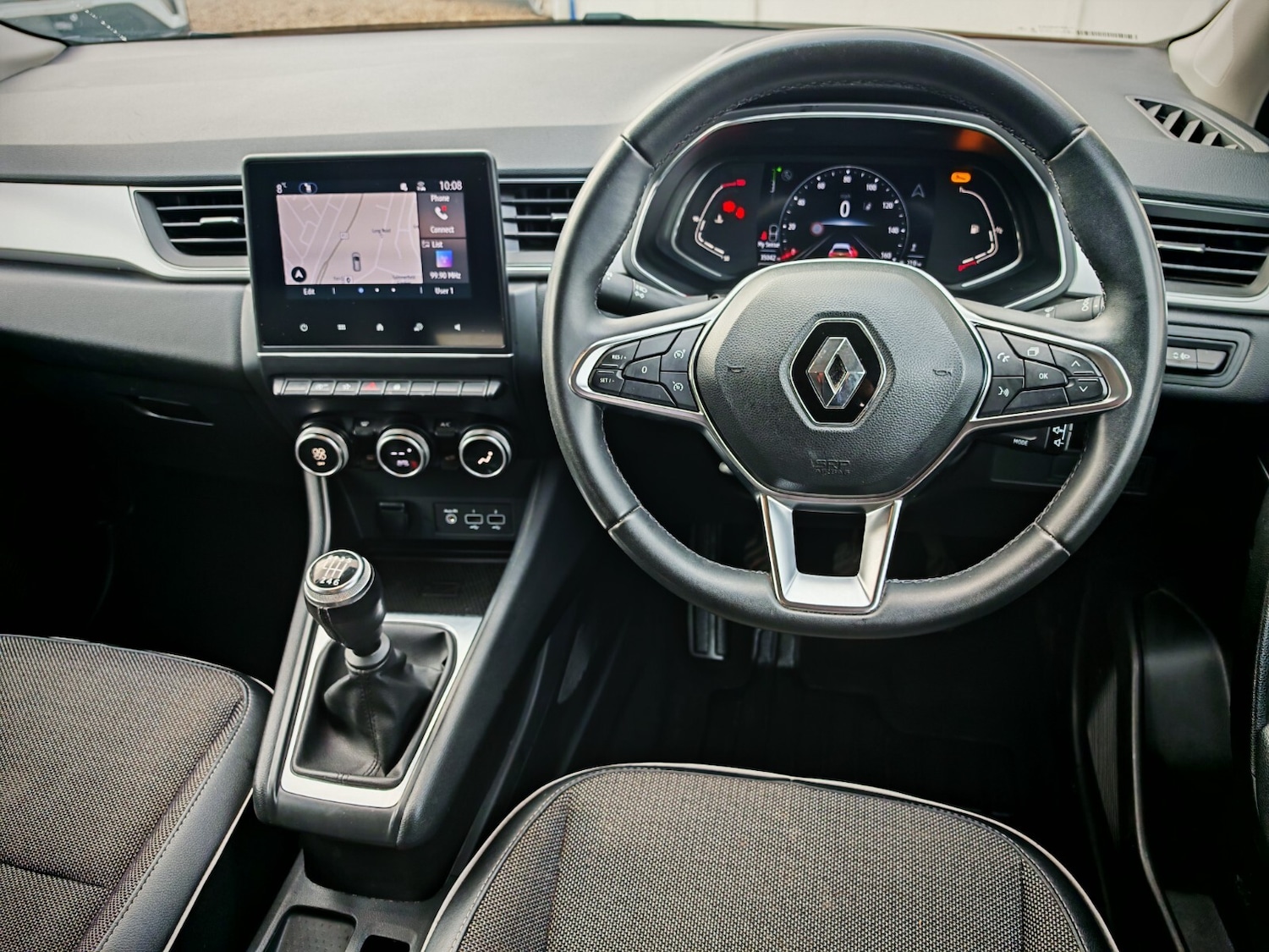 Used Renault Captur 2021 for sale - 76366581: Photo 11