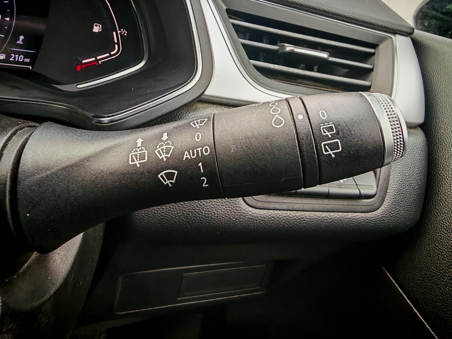 Used Renault Captur 2021 for sale - 76366581: Photo 17