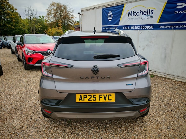 Used Renault Captur 2025 for sale - 76203555: Photo 6