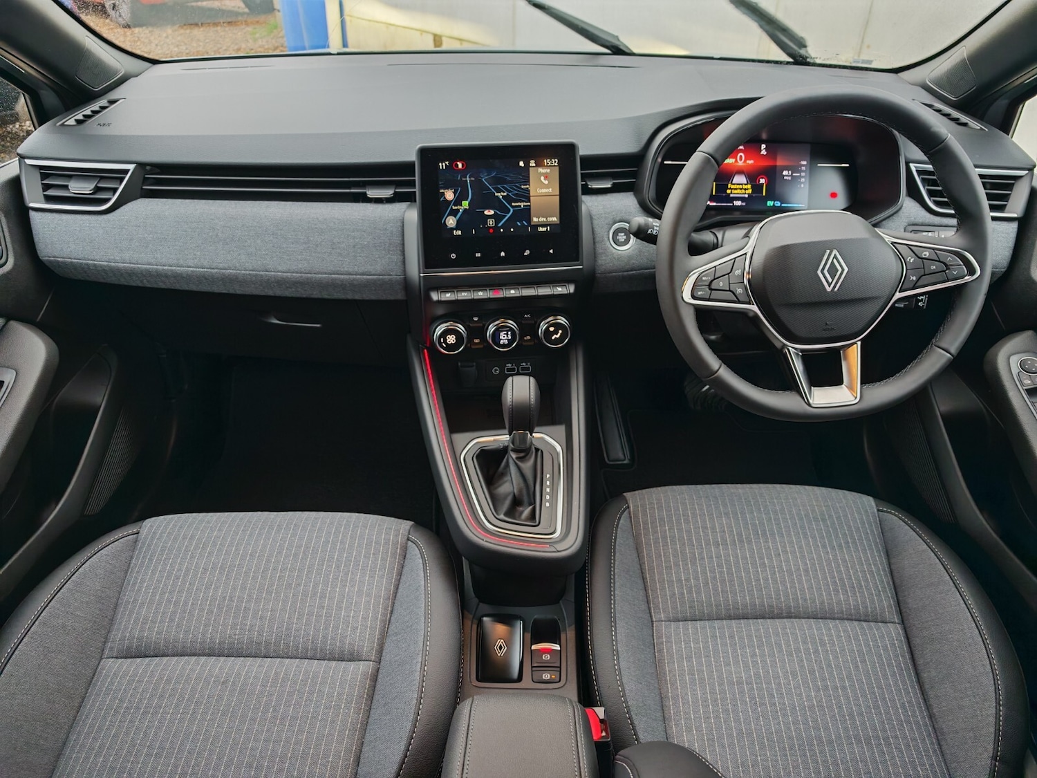 Used Renault Clio 2026 for sale - 77519199: Photo 8