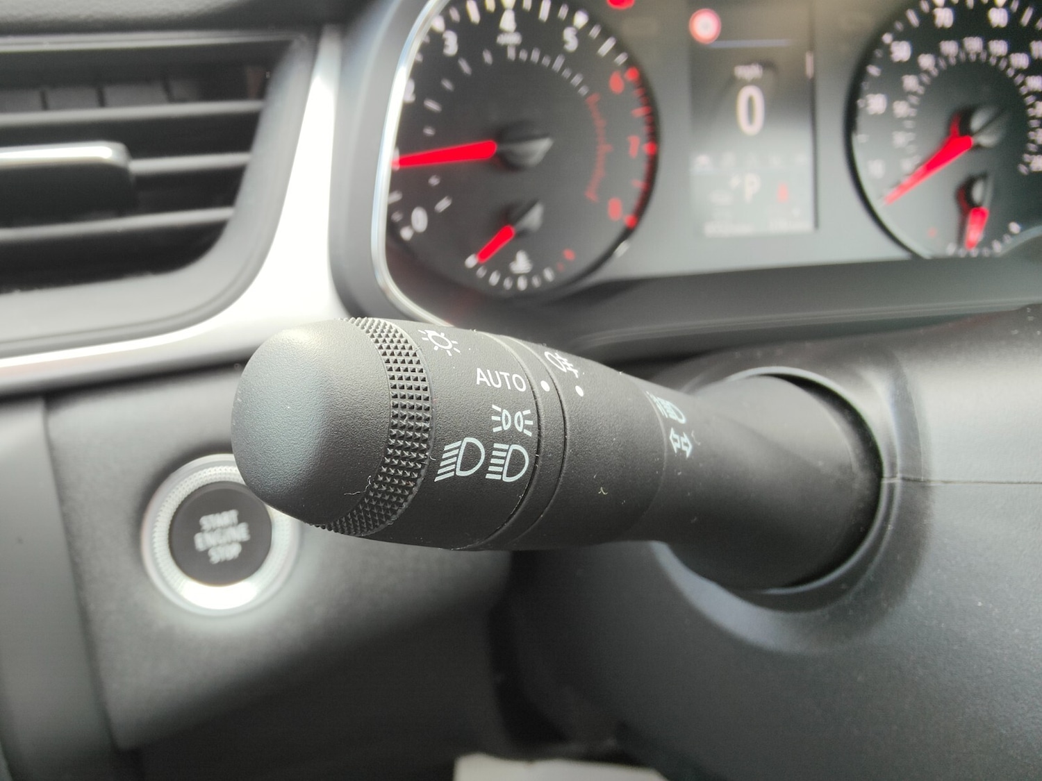 Used Renault Captur 2022 for sale - 76869185: Photo 17