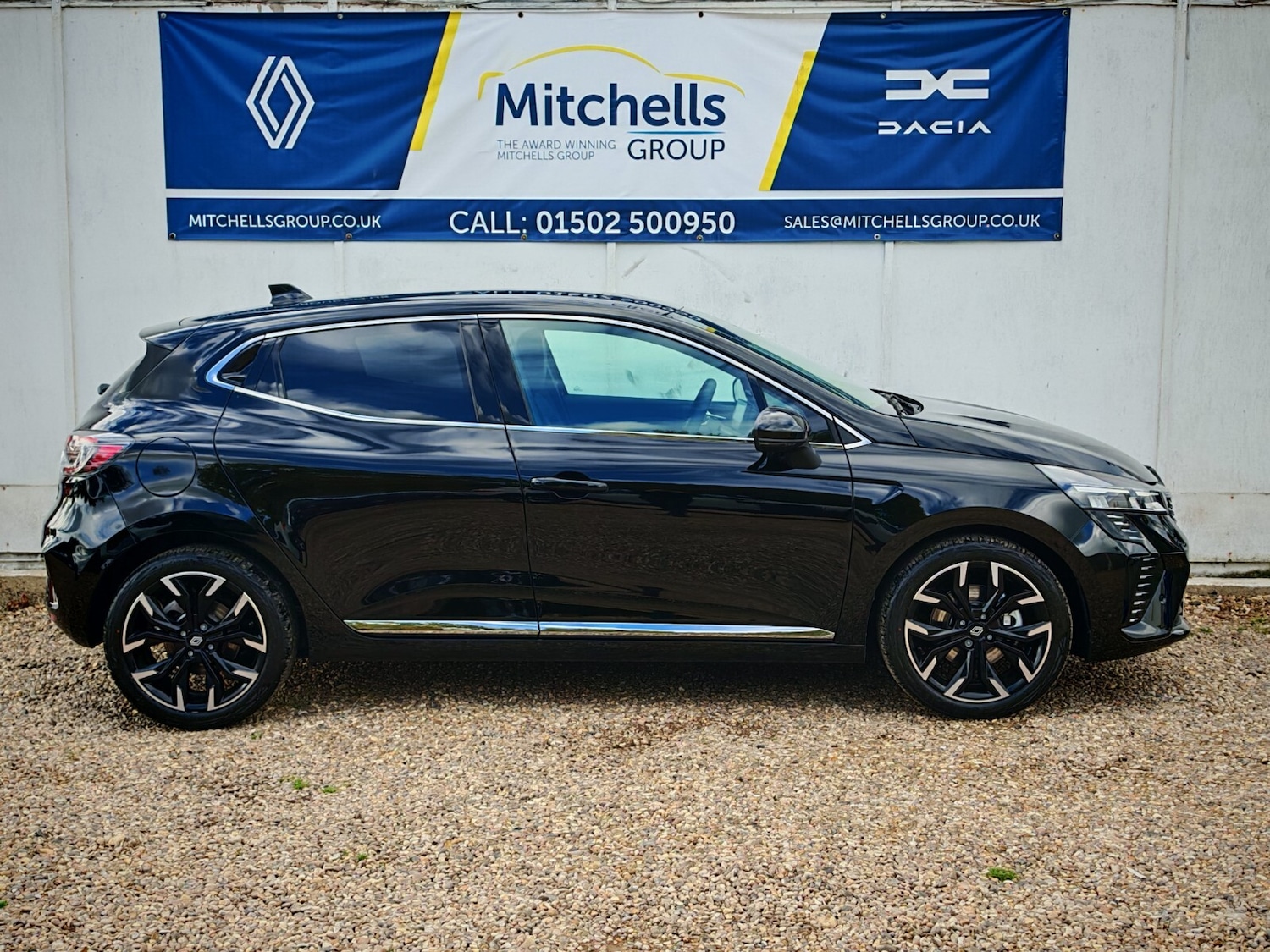 Used Renault Clio 2025 for sale - 76580092: Photo 3