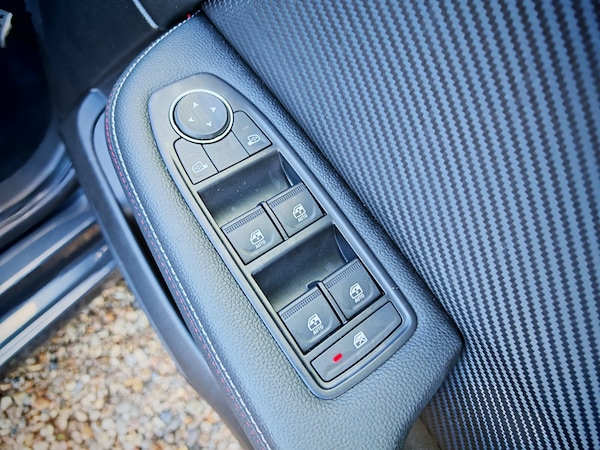 Used Renault Clio 2023 for sale - 76203838: Photo 17