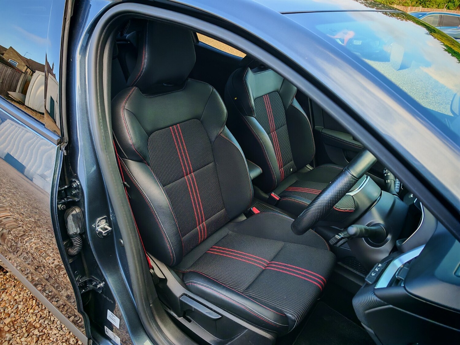 Used Renault Clio 2023 for sale - 76203838: Photo 18