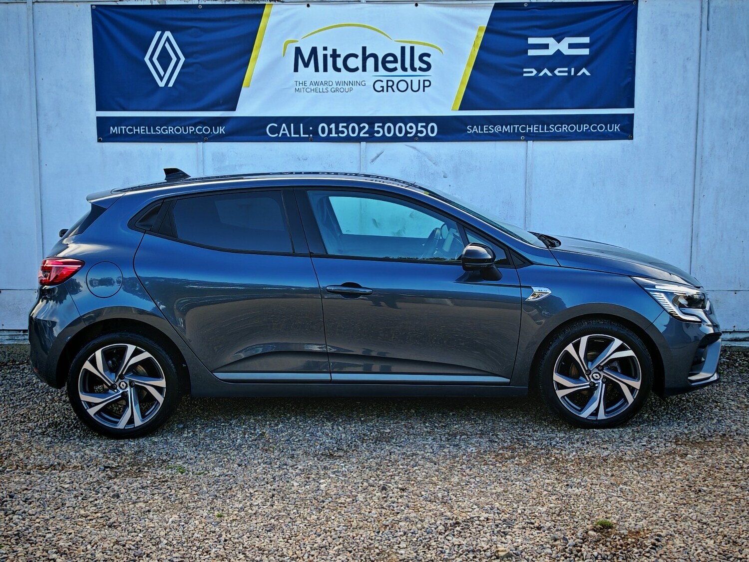 Used Renault Clio 2023 for sale - 76203838: Photo 3