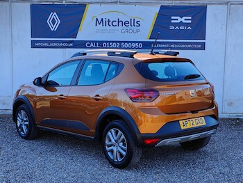 Used Dacia Sandero Stepway 2023 for sale - 76154951: Photo