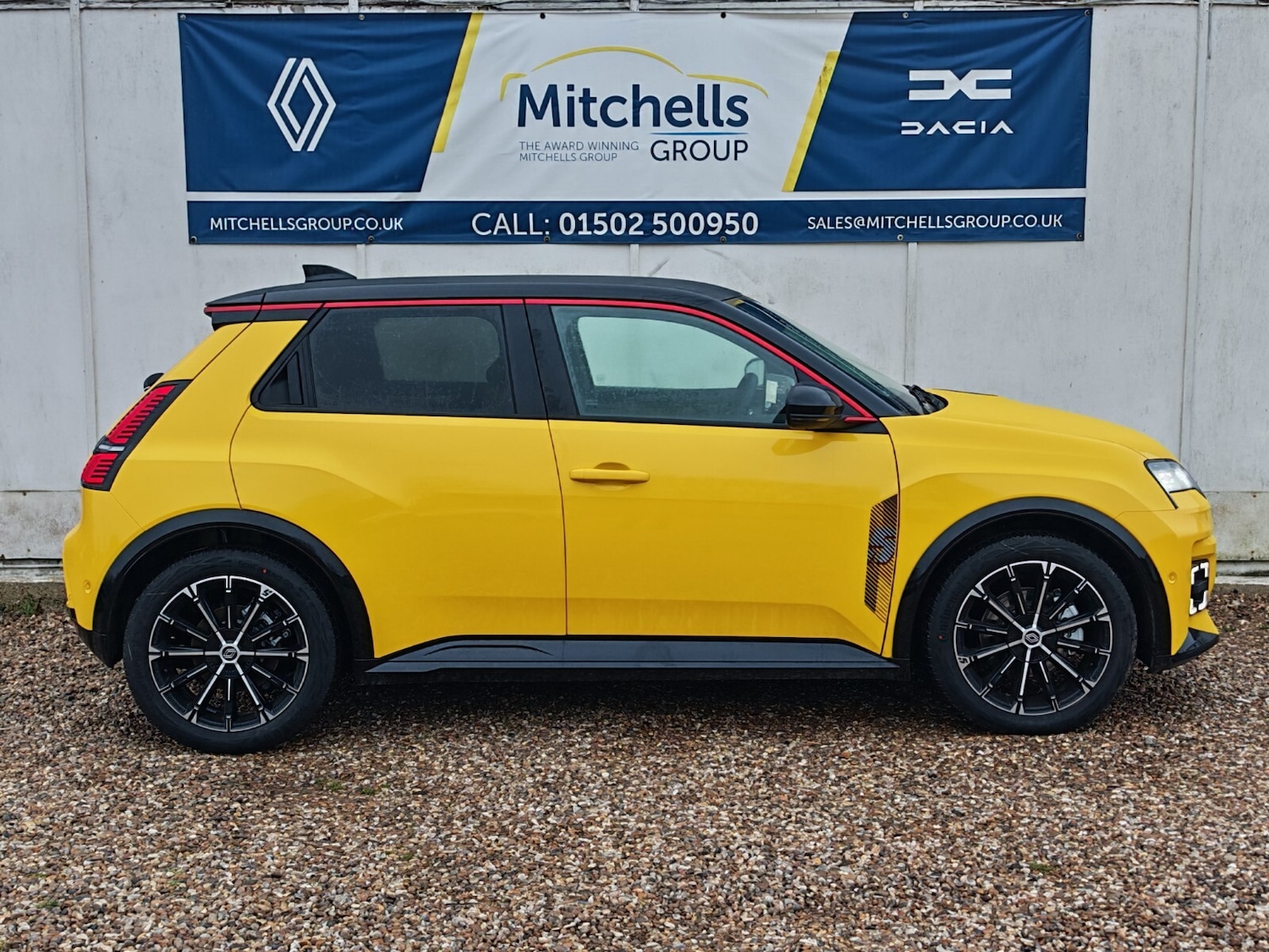 Used Renault 5 2026 for sale - 77532038: Photo 2