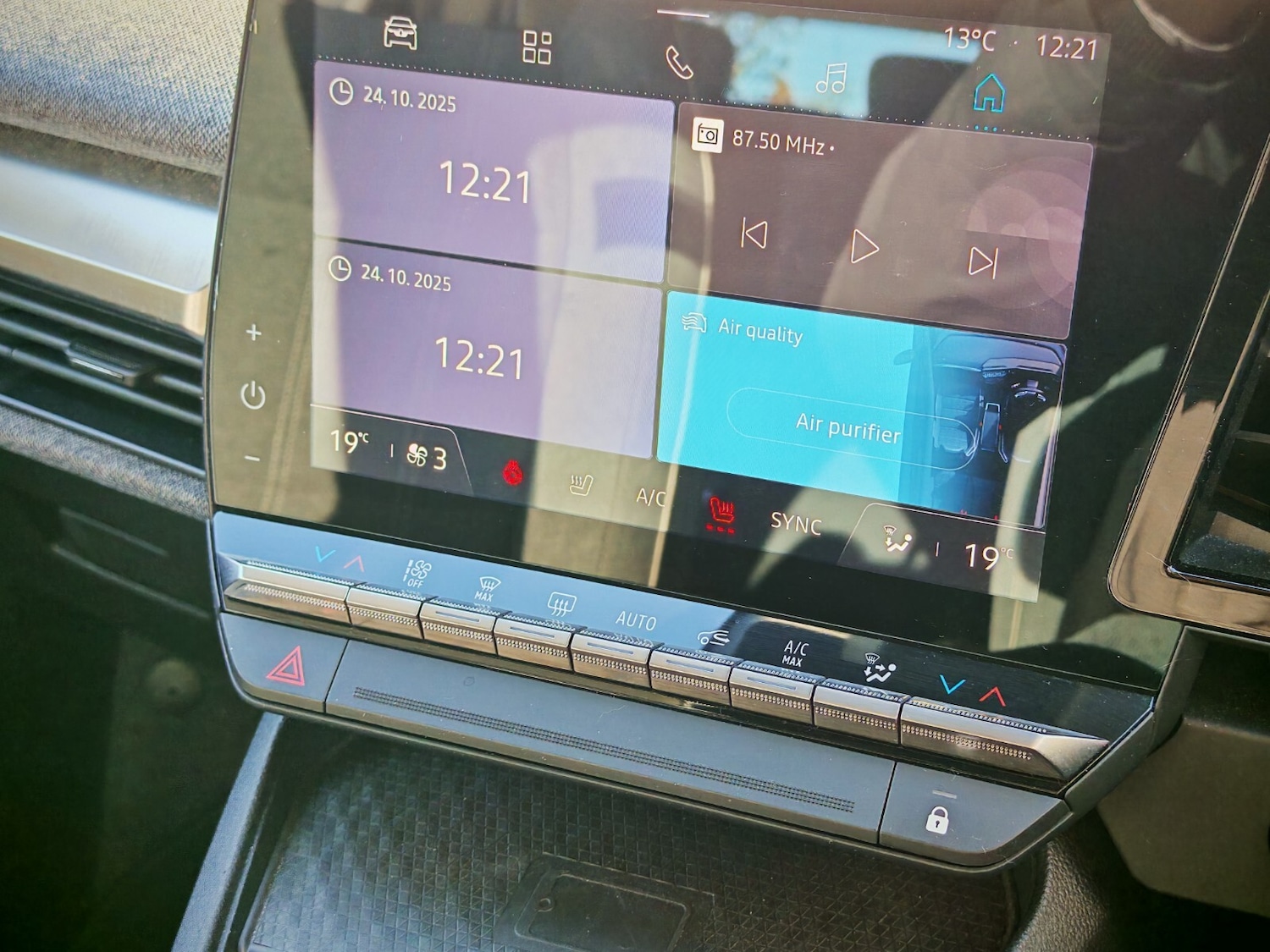 Used Renault Megane E Tech 2023 for sale - 76567969: Photo 19