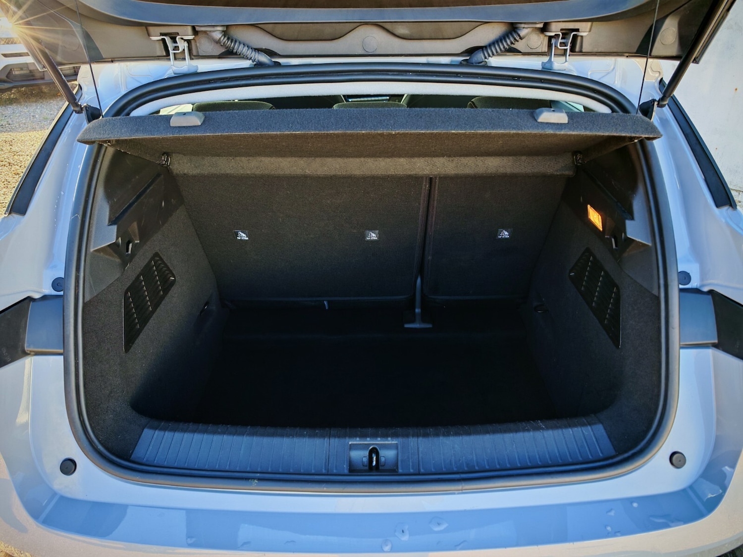 Used Renault Megane E Tech 2023 for sale - 76567969: Photo 21