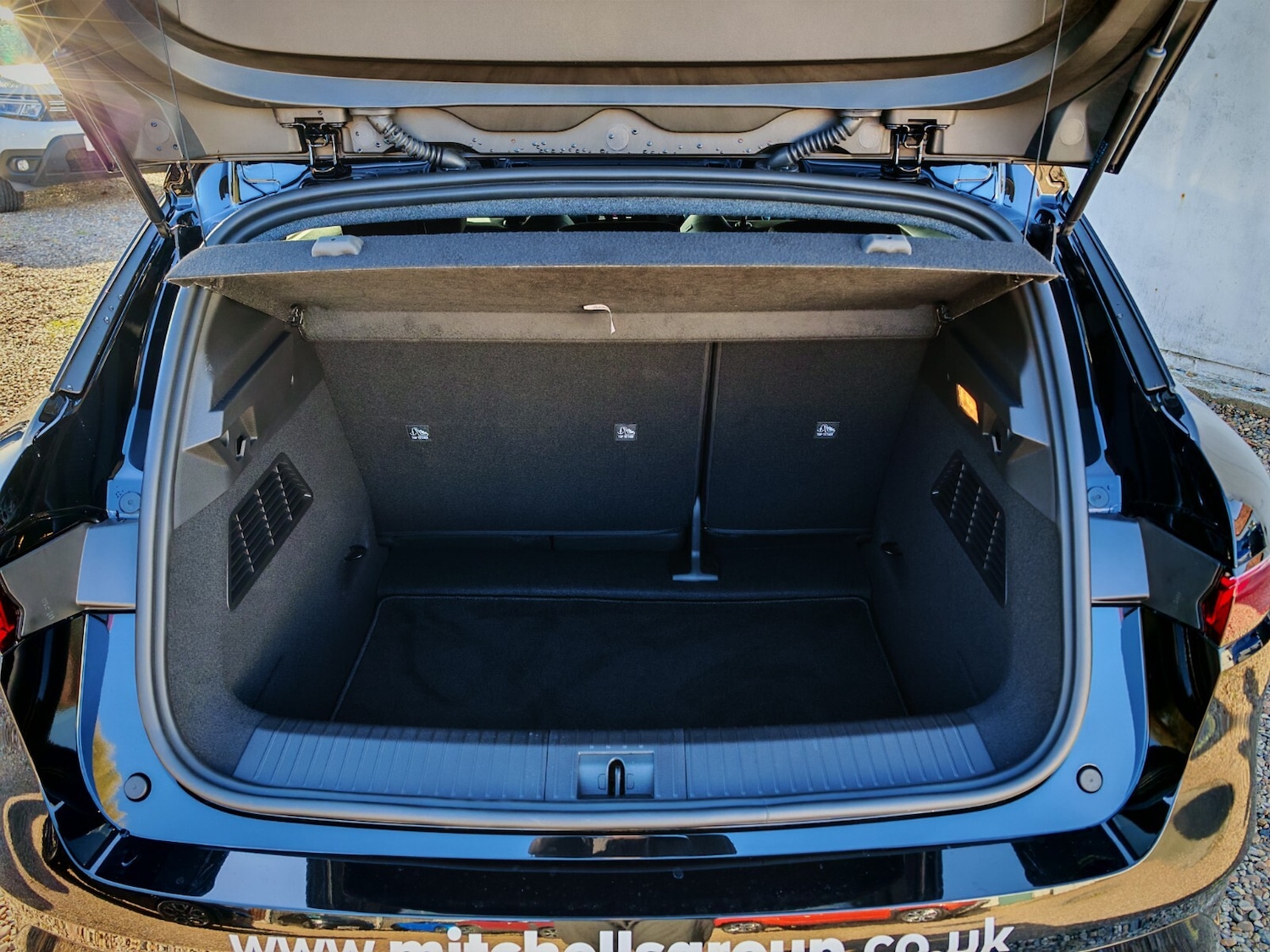 Used Renault Megane E Tech 2025 for sale - 77732508: Photo 8