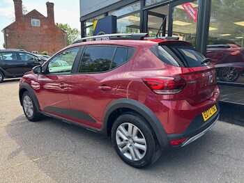 Used Dacia Sandero Stepway 2022 for sale - 76154703: Photo