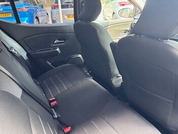 Used Dacia Sandero Stepway 2022 for sale - 76154703: Photo