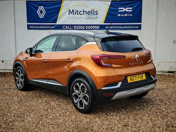 Used Renault Captur 2021 for sale - 77545126: Photo