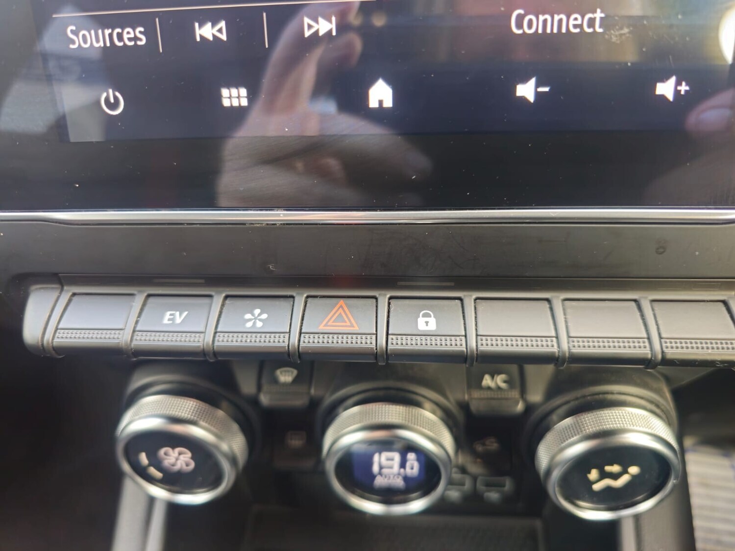 Used Renault Captur 2022 for sale - 76507696: Photo 14