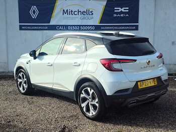 Used Renault Captur 2022 for sale - 76507696: Photo