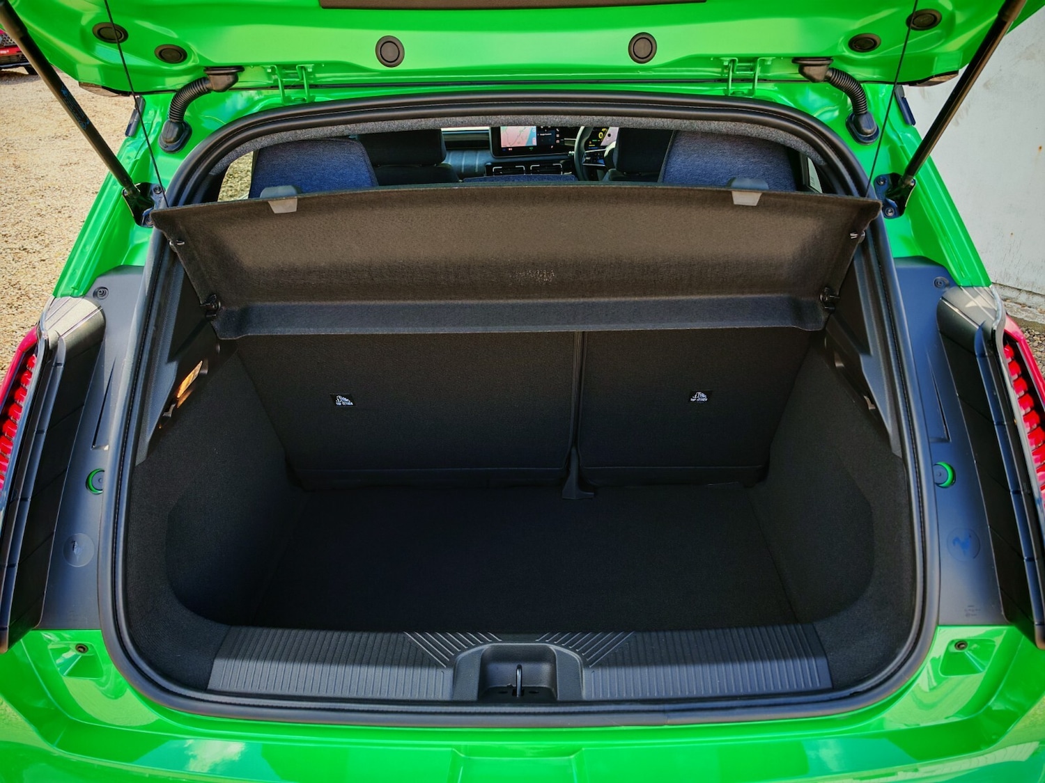 Used Renault 5 2025 for sale - 76871393: Photo 22