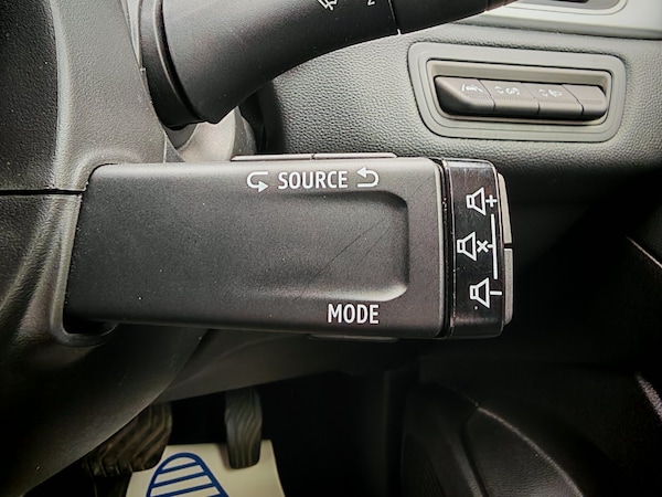Used Renault Captur 2023 for sale - 76203596: Photo 20