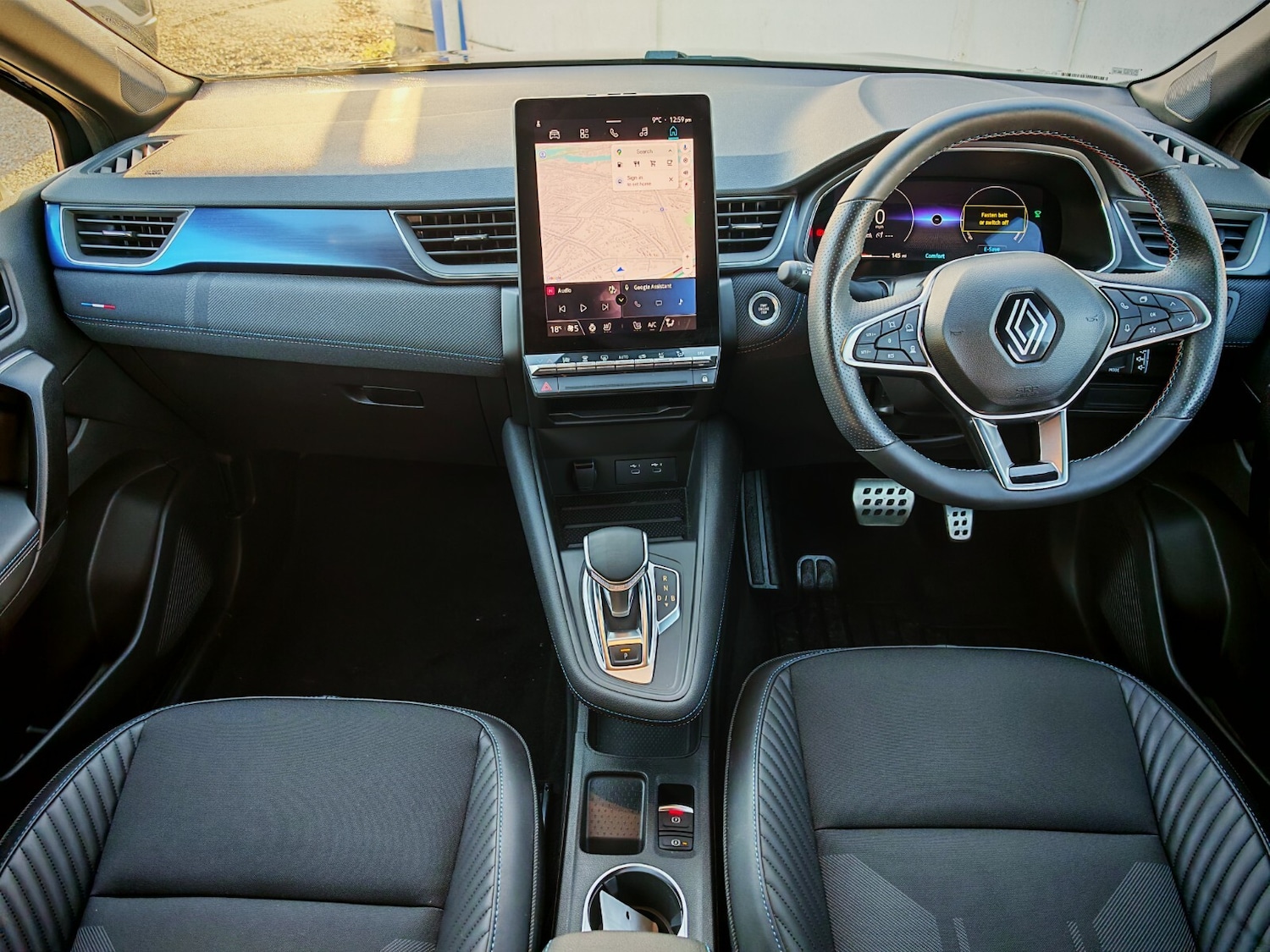 Used Renault Captur 2024 for sale - 76874229: Photo 11