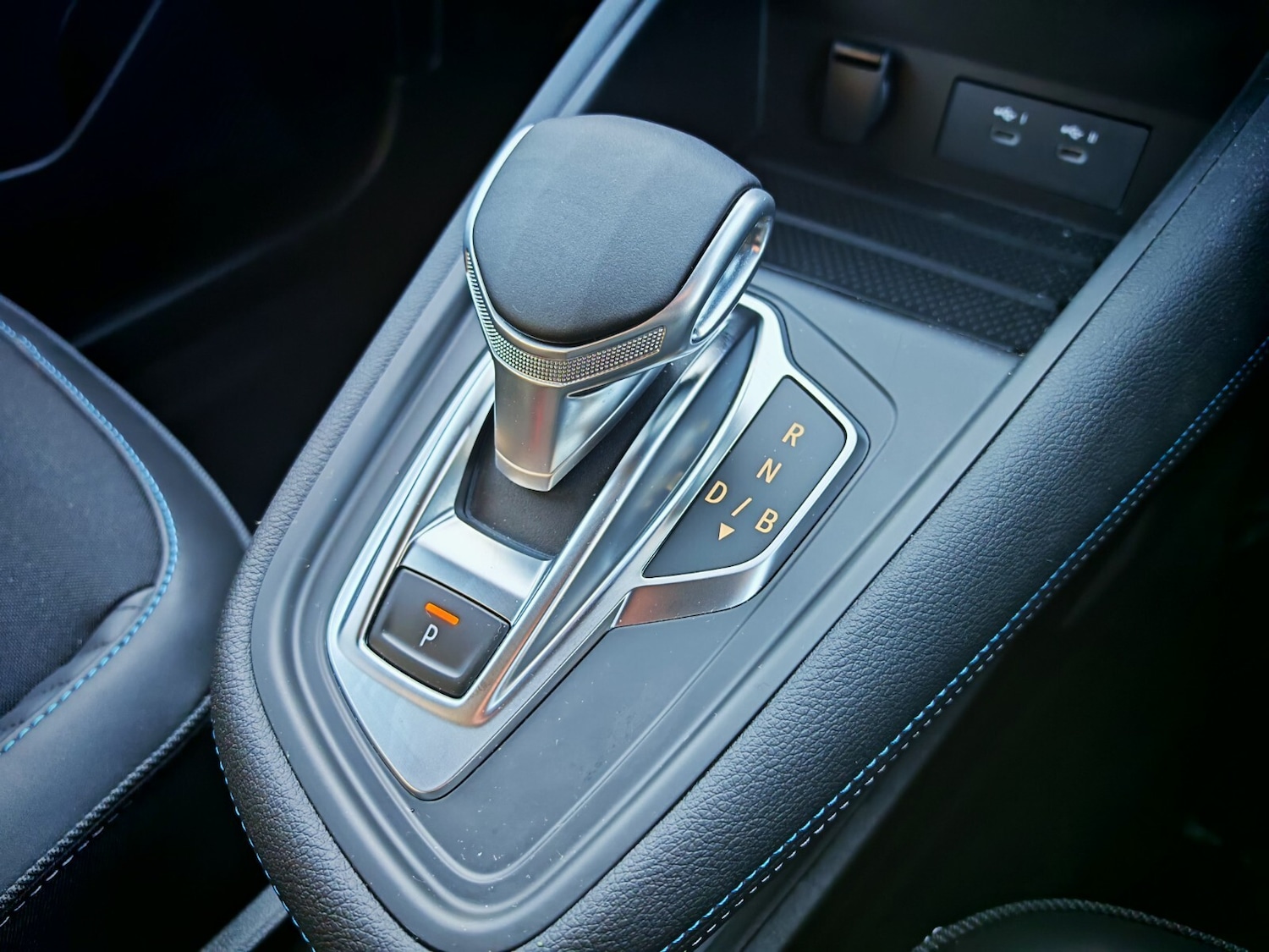 Used Renault Captur 2024 for sale - 76874229: Photo 23