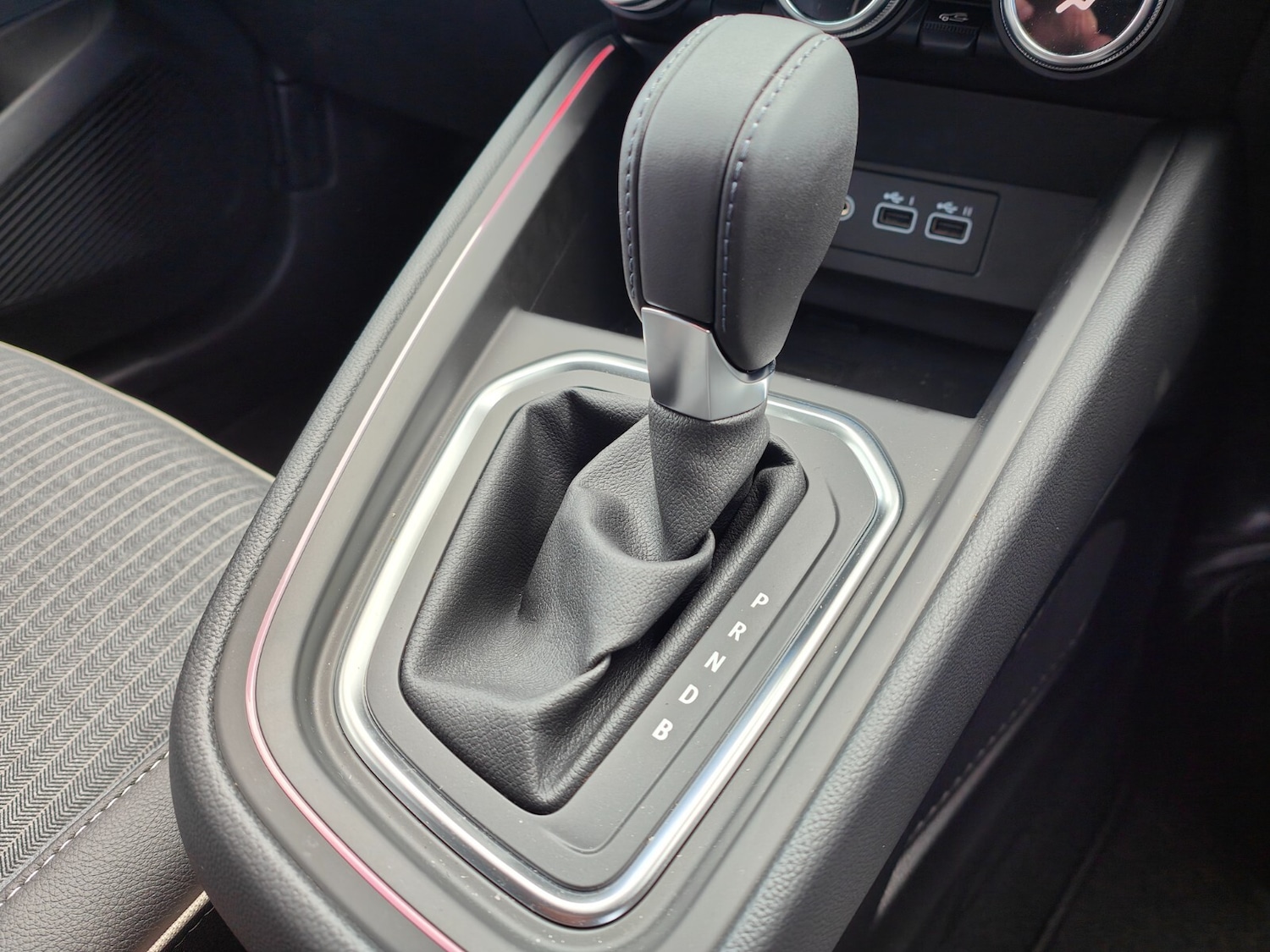 Used Renault Clio 2024 for sale - 76869163: Photo 20