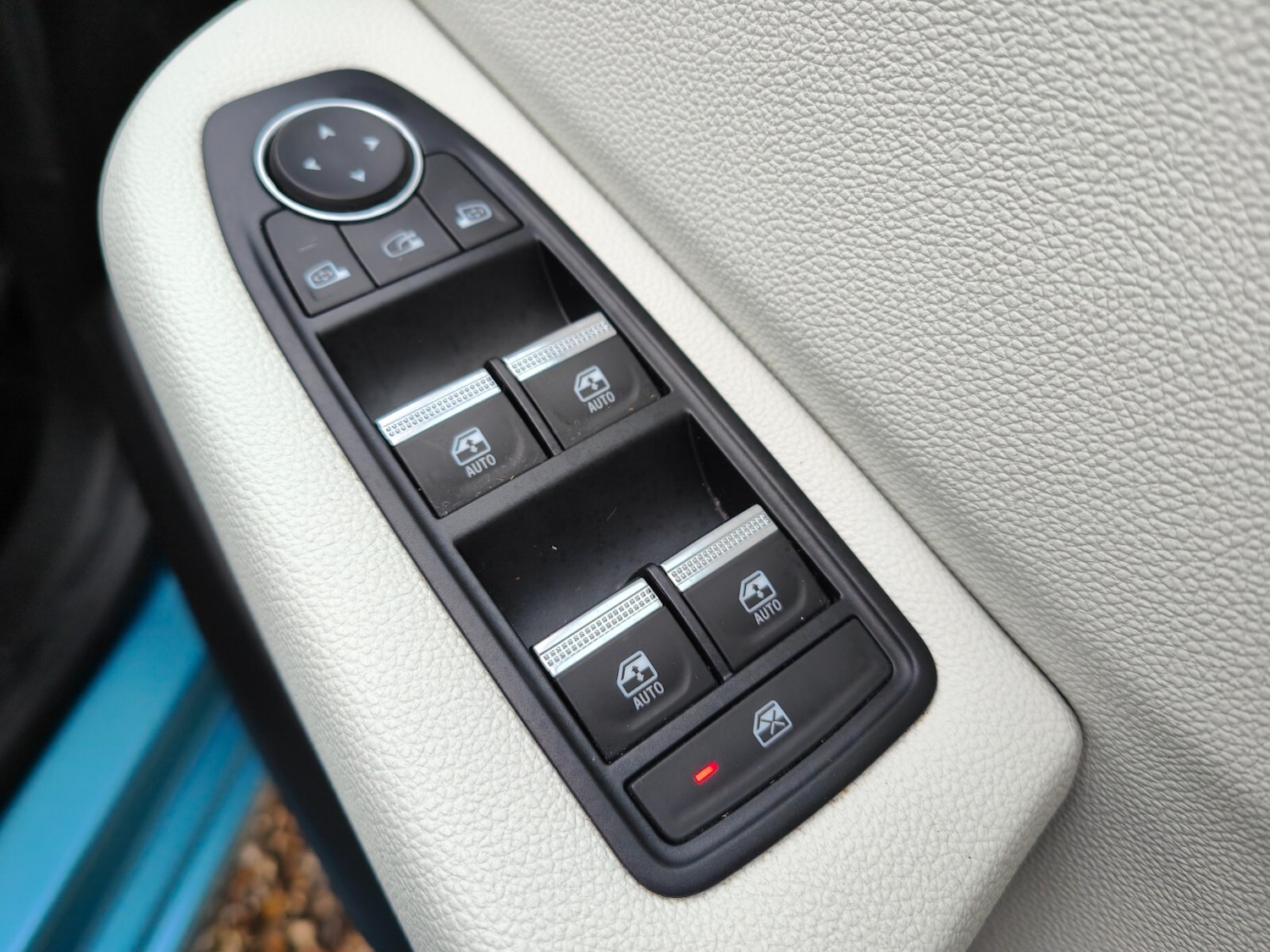 Used Renault Clio 2020 for sale - 76507541: Photo 17