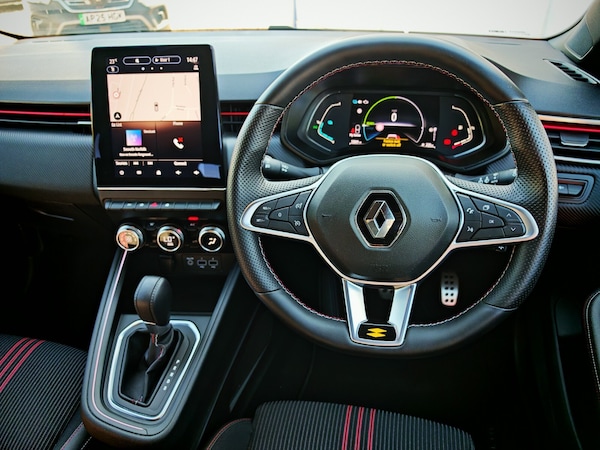 Used Renault Clio 2022 for sale - 76203947: Photo 11