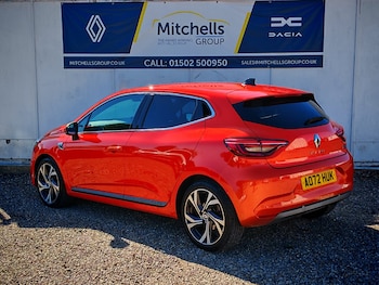 Used Renault Clio 2022 for sale - 76203947: Photo 4