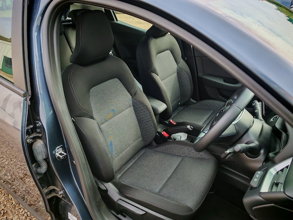 Used Renault Clio 2022 for sale - 76203989: Photo 16