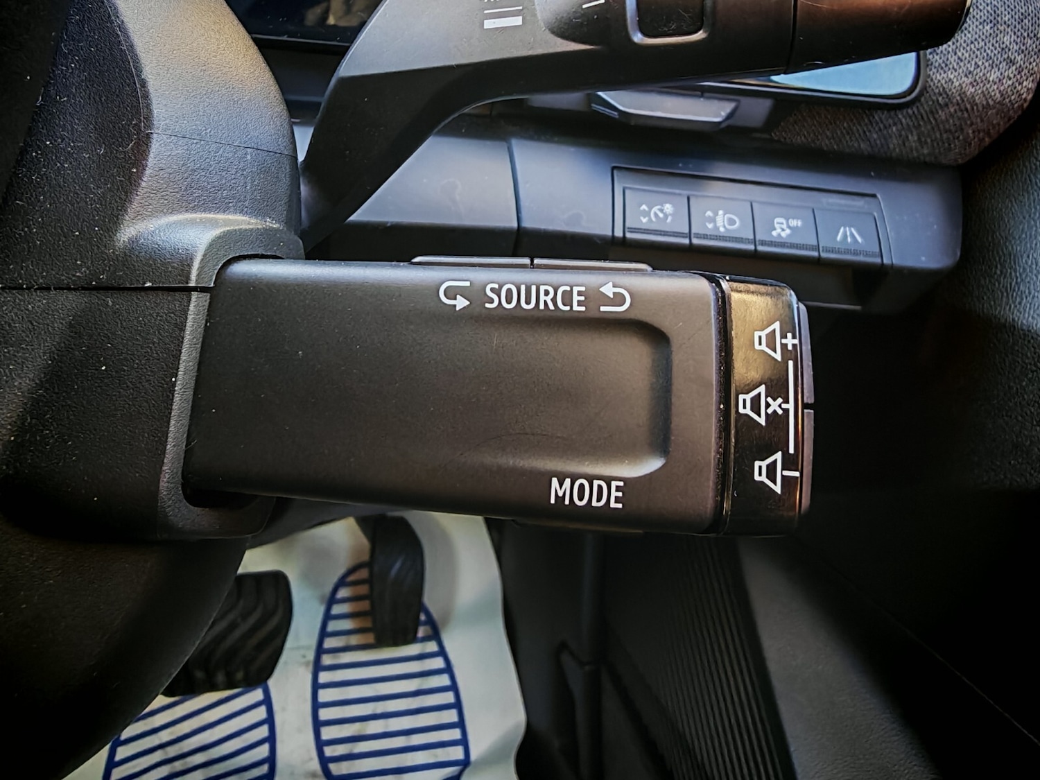 Used Renault Megane E Tech 2023 for sale - 76870649: Photo 15