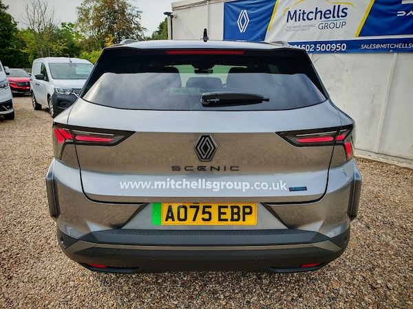Used Renault Scenic E-Tech 2025 for sale - 76203993: Photo 5