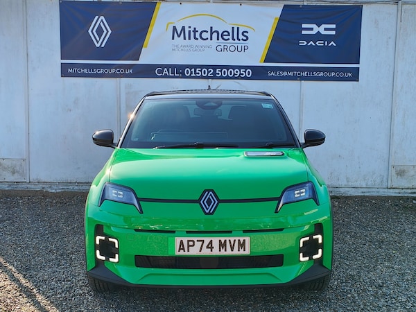 Used Renault 5 2025 for sale - 76203873: Photo 5