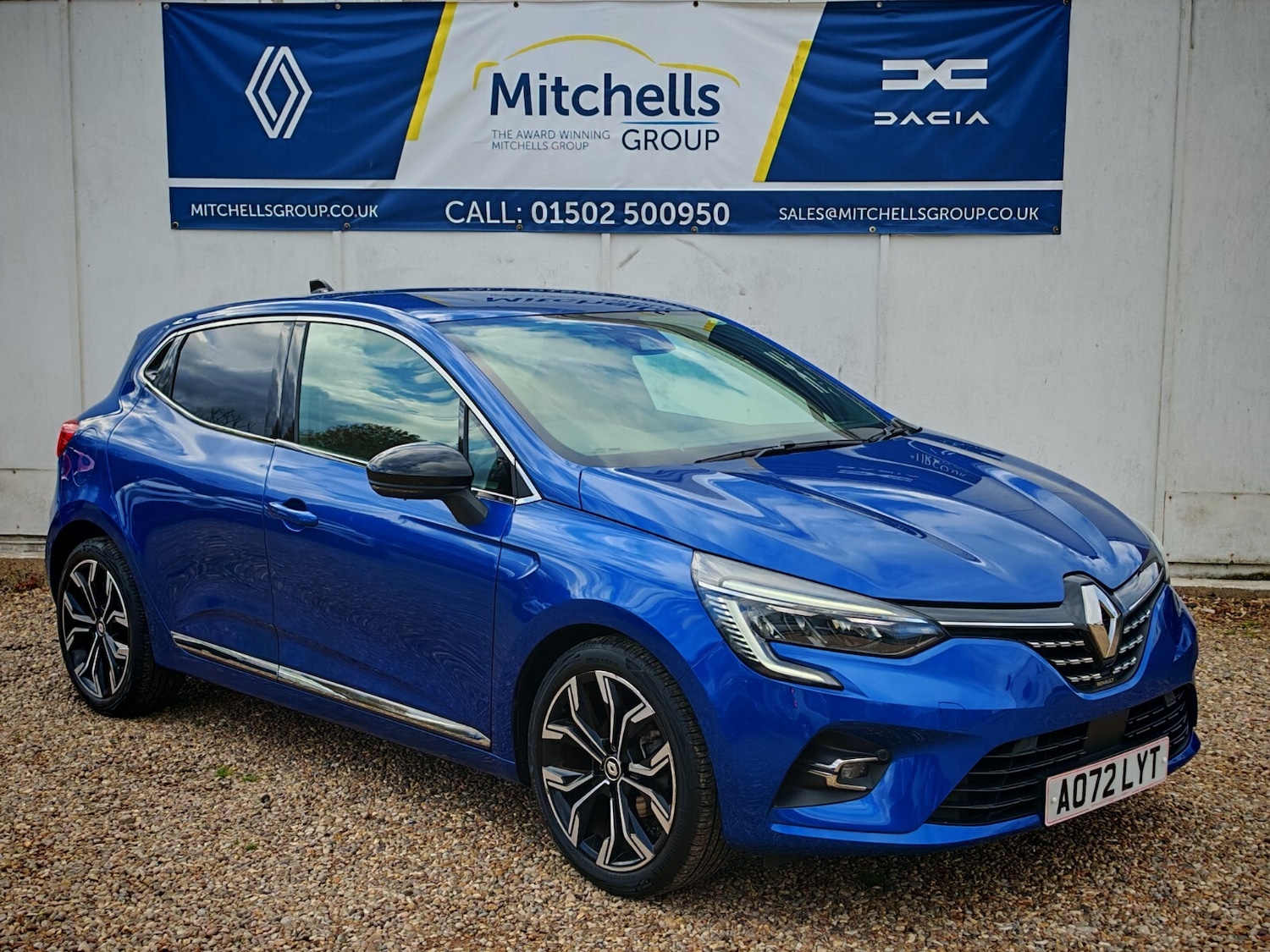 Used Renault Clio 2022 for sale - 76276863: Photo 2
