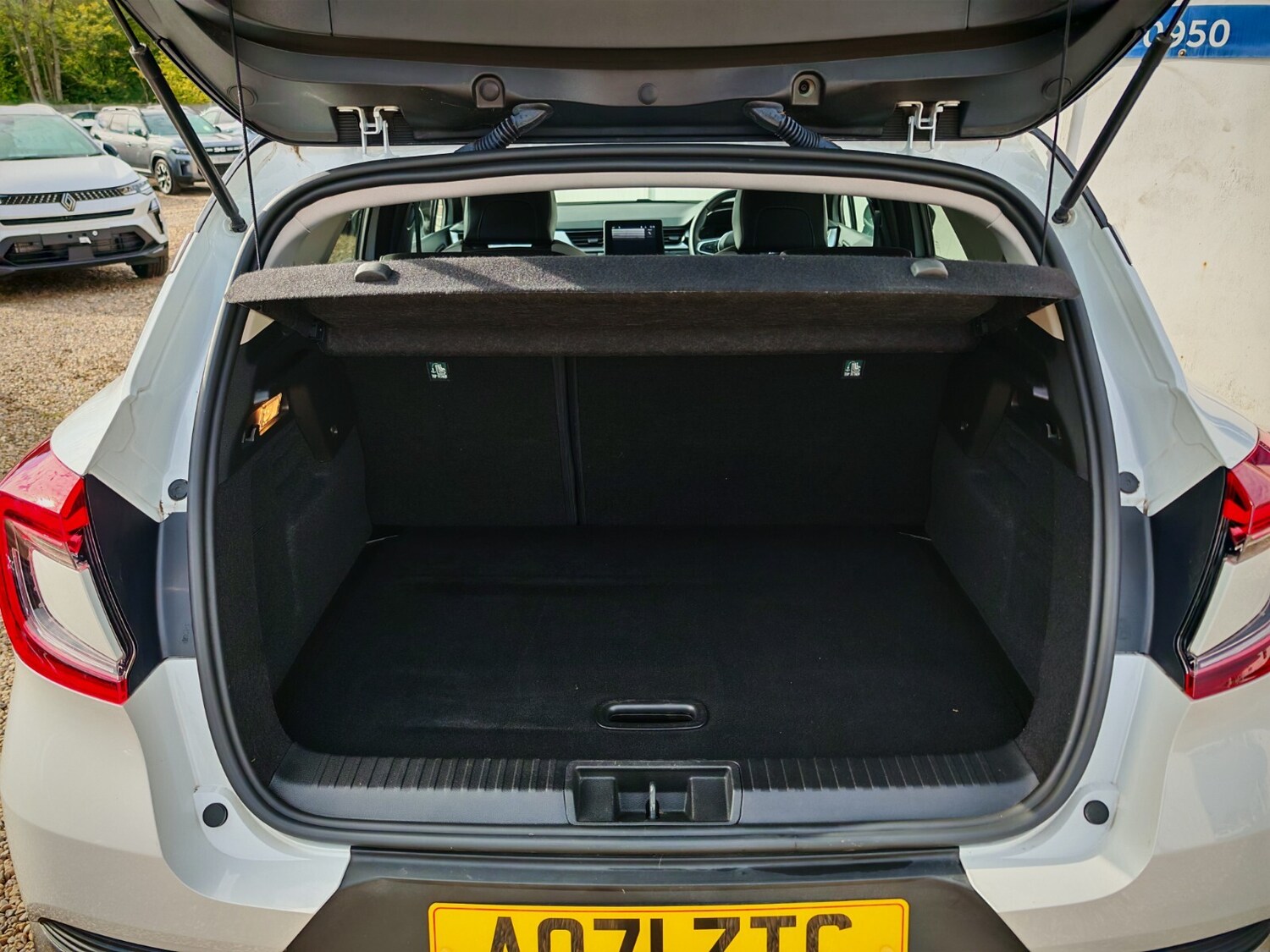 Used Renault Captur 2021 for sale - 76203569: Photo 22