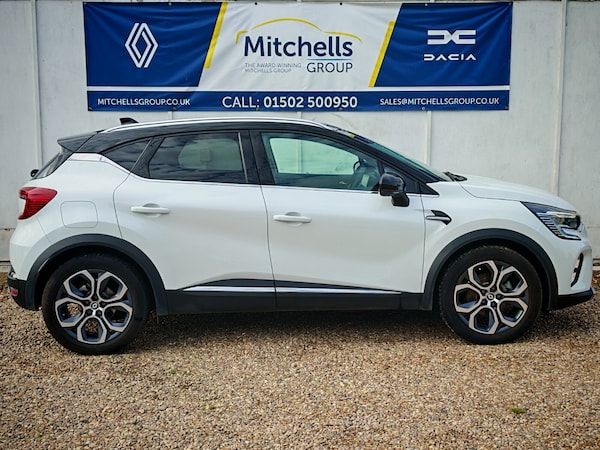 Used Renault Captur 2023 for sale - 76203855: Photo 3