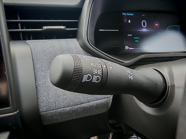 Used Renault Clio 2025 for sale - 76203751: Photo 18