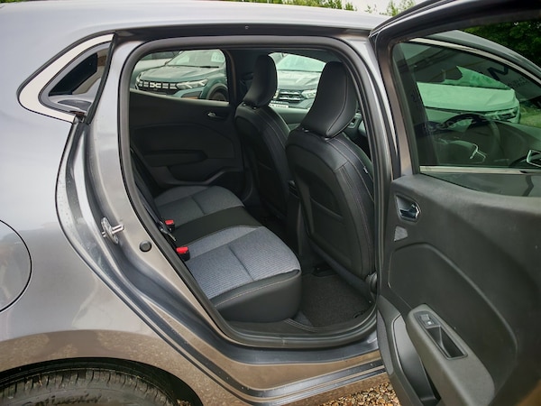 Used Renault Clio 2025 for sale - 76203751: Photo 7
